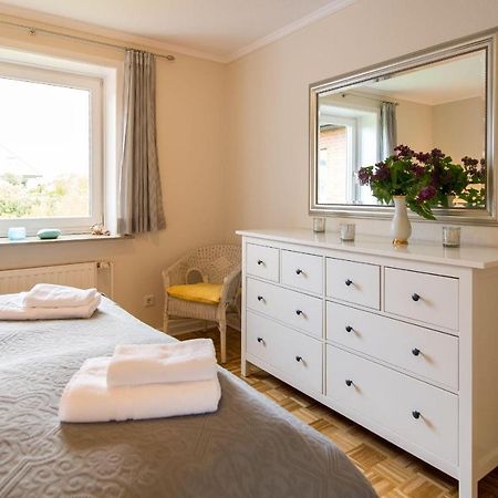 Seeblick I - Geraeumige 90Qm - Ganzes Haus - 50M Zum Naturstrand - Mit Terrasse Und Grossem Garten - Kueche Neu Glucksburg Bagian luar foto