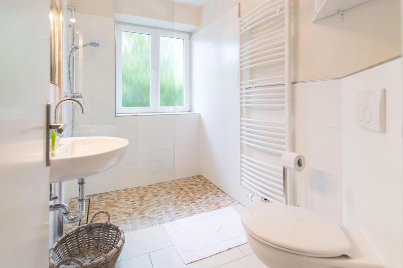 Seeblick I - Geraeumige 90Qm - Ganzes Haus - 50M Zum Naturstrand - Mit Terrasse Und Grossem Garten - Kueche Neu Glucksburg Bagian luar foto
